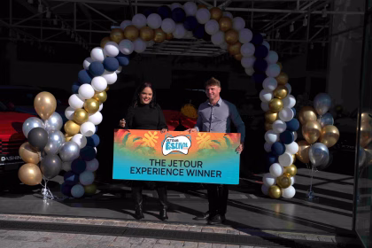 Winner Callan Abrahams with Jetour's Head of Marketing Shaun Steynberg