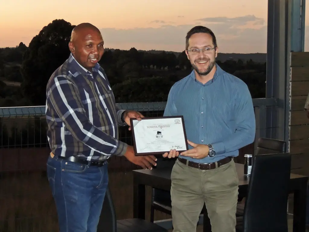 Benny Jiyane (left), Chairman of SVI Engineering, receives the Toyota Authorised Partner certificate from Aidan Castille, GM Sales Conversions & Accessories at Toyota South Africa Motors